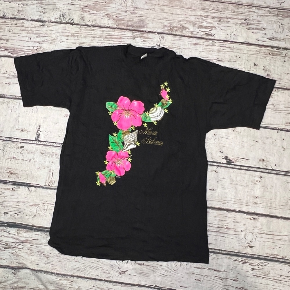 Vintage 80s Nassau Bahamas Travel Tourism Vacation Crewneck 1980s Tshirt
